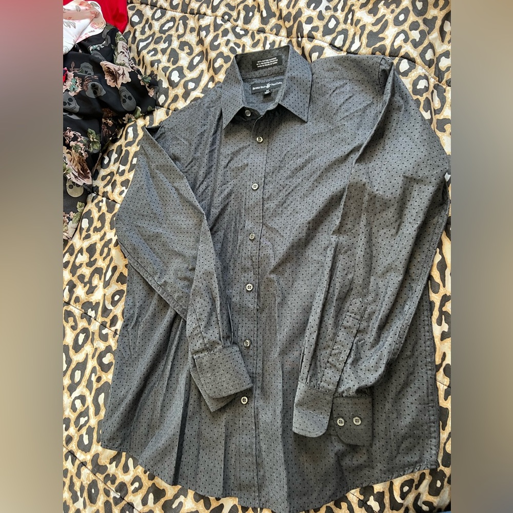 Men’s dress shirt